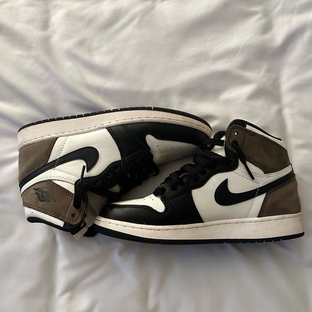 Jordan 1 High “Dark Mocha”
